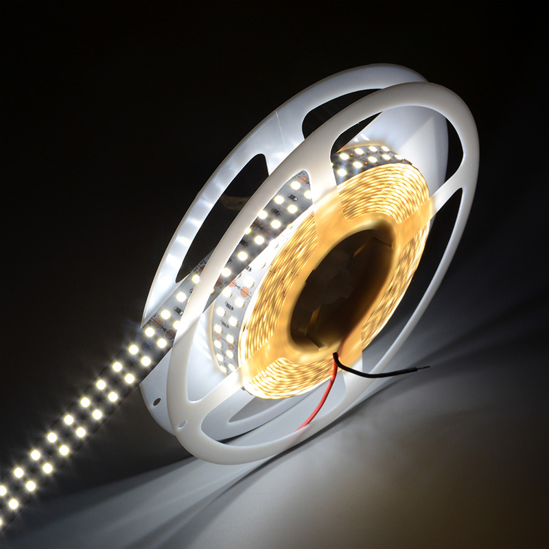 2835 d240leds/m LED -nauha