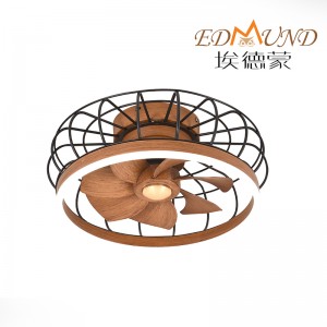 C004 kattotuuletin valo