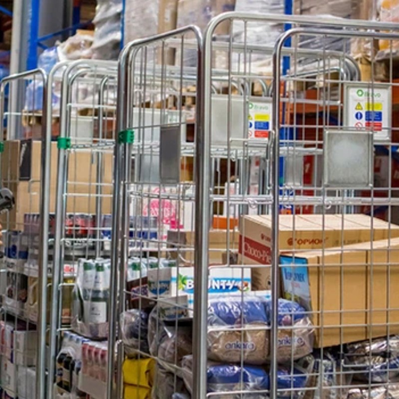 Mitä etuja uusia laitteita, kuten varastohyllyjä ja logistiikkavaunuja, tuovatnykyaikaiselle tuotantoteollisuudelle