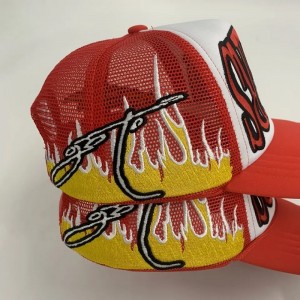 Korkealaatuinen suurin kokoinen versio kirjontakuorma -autojen hattu mukautettu logo