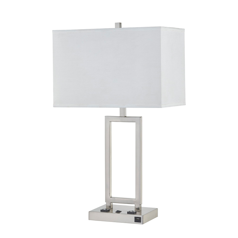 Gatsby -pöytävalaisin harjatullanikkelipinnoitteella, kaksi pistorasiaa, on/off -rokkarikytkin ja USB -portti