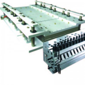 muovinen leveä ovi&panel muotti -sarja