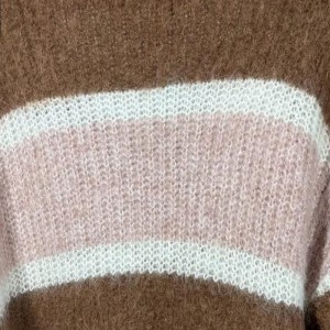 Naisten mohair -striptinulokset Pullover -villapaita