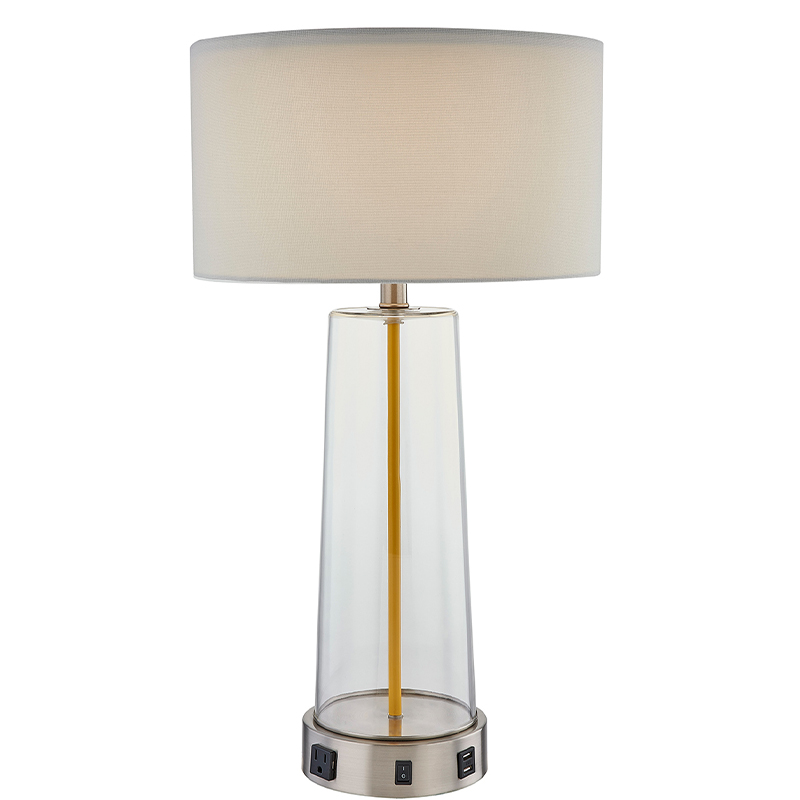 Home2 Hotel Glass -pöytävalaisin, jossa on/off -rokkarikytkin, kätevä pistorasia ja USB -latausportti hotellin huoneessa