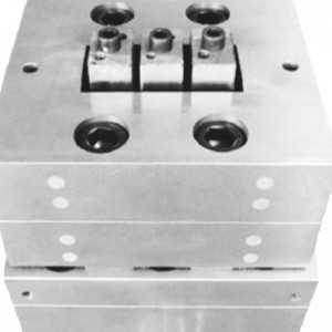 PE -metsäinen muovimuotti, joka on valmistettu Kiinassa