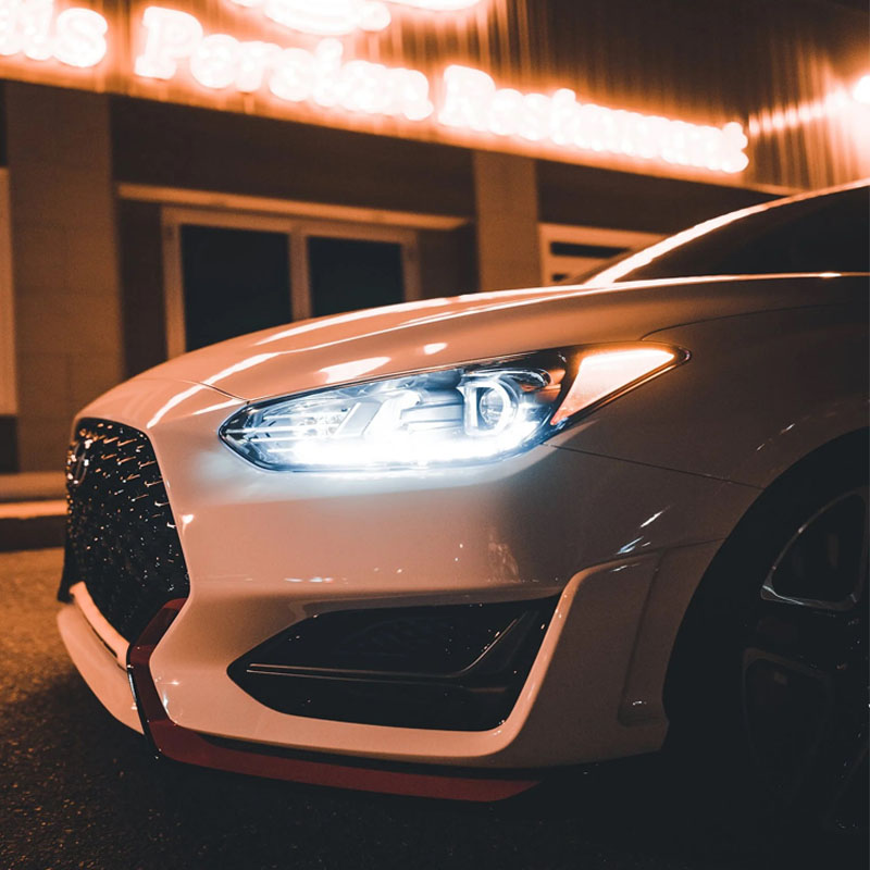 Xenon-lamput-kuuluisten autojen \\\