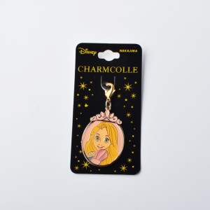 Mukautettu kova emali -akryylinäppäimistö Disney Keychain KPOP -tähti kahdesti avaimenemaa