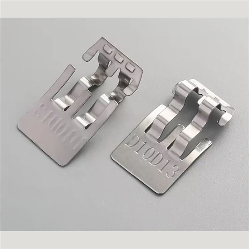 Metallileimausosat Kupari Teräs Sähkö Sähkö Elektroninen Kosketin akun kosketussirpaleita