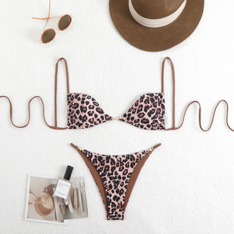 Seksikäs leopardipainatuskriini bikinit uimapukunaisille, eristäen ylellisyyttä. Sopii rannalle ja kuumille jousille. Risti-Rajauimapuku -esine QT25055 Hinta:$79,99