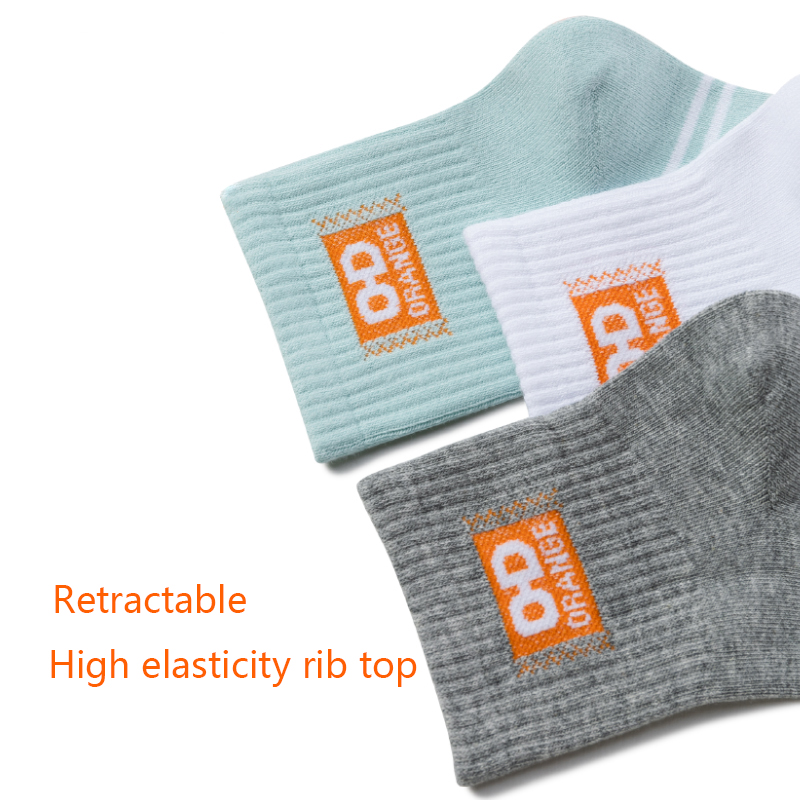 Neljä vuodenaikaanaisia ​​puolivälissä-vasikan sukat