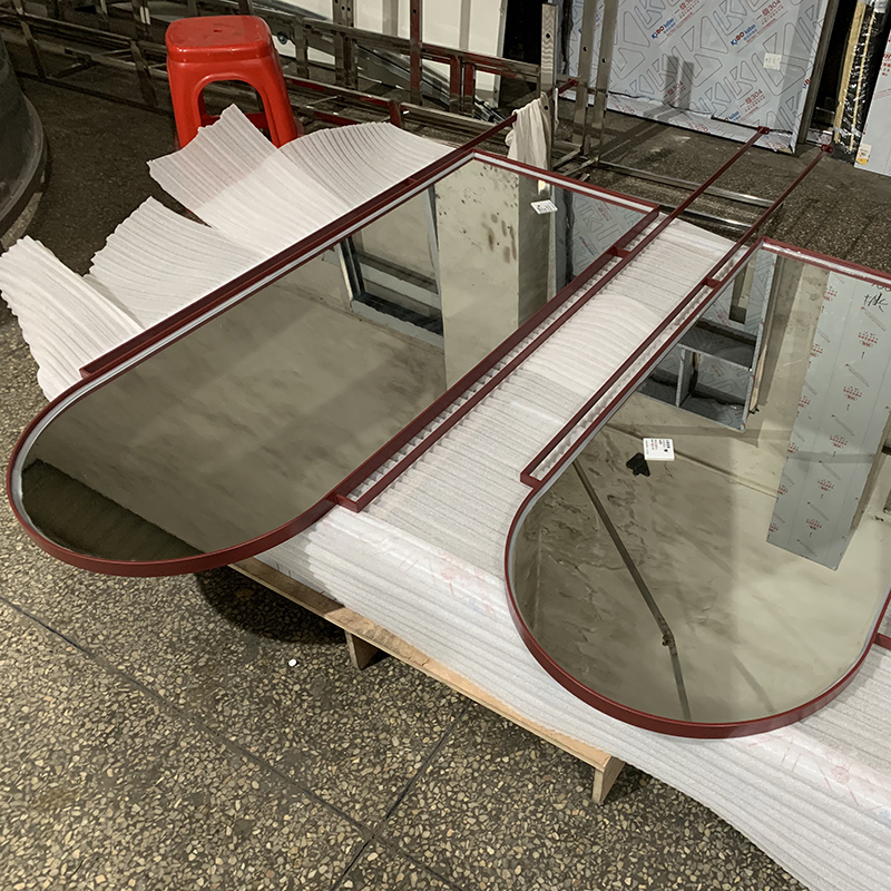 Zotye Ruostumattomasta teräksestä valmistettu integroitu lamppu ja muokattavissa oleva elektroproidut ruostumattomasta teräksestä valmistetut älykkäät peilit