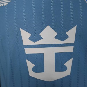 25/26 pelaajaa Miami kolmannen päässä S-Xxl